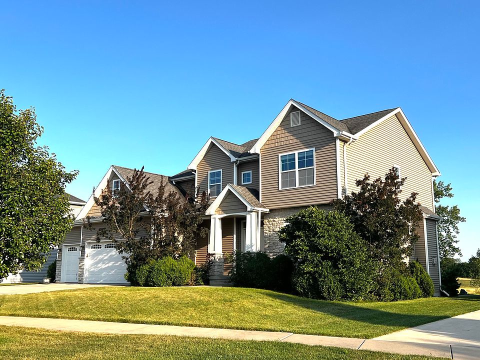 2nd image of 15419 W 103rd Ln