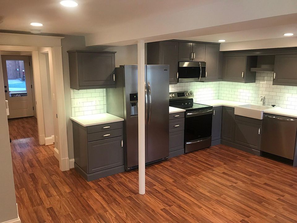 Full kitchen with stainless steel appliances and plenty of cabinet space