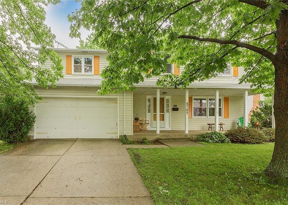 1st image of 8789 Arrowood Dr
