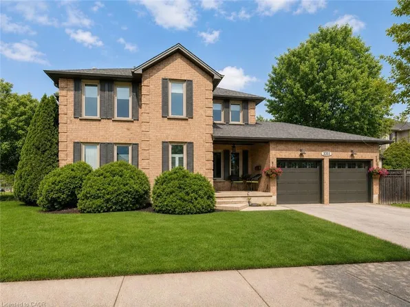 3311 Springvale Ct, Burlington, ON L7M 3Y6