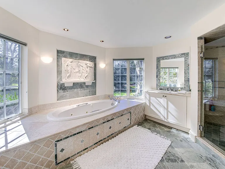 52 Ocean Ave — Photo 16