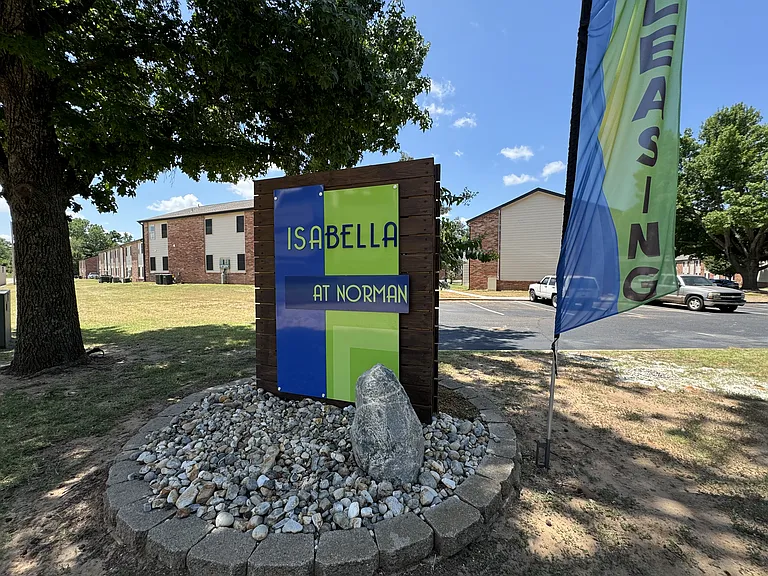 Isabella at Norman Apartments — Photo 6