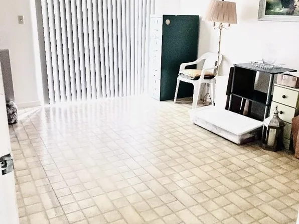 2381 Sunset Avenue #117, Lake Worth Beach, FL 33461