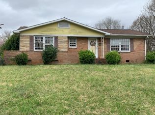 3801 Crestridge Dr, Charlotte, NC 28217