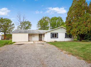 125 Sycamore Rd, Hebron, OH 43025