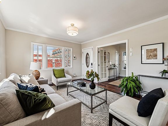 5th image of 1230 Addison St