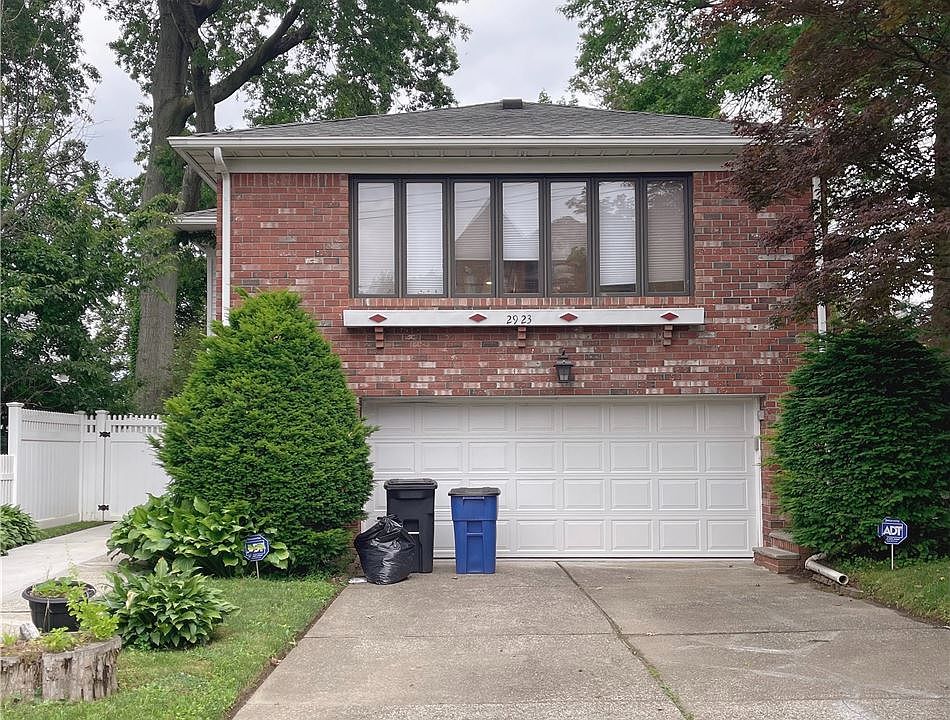 2923 215th Place, Bayside, NY 11360 Zillow