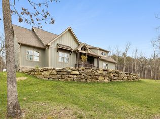 715 Walden View Rd, Signal Mountain, TN 37377