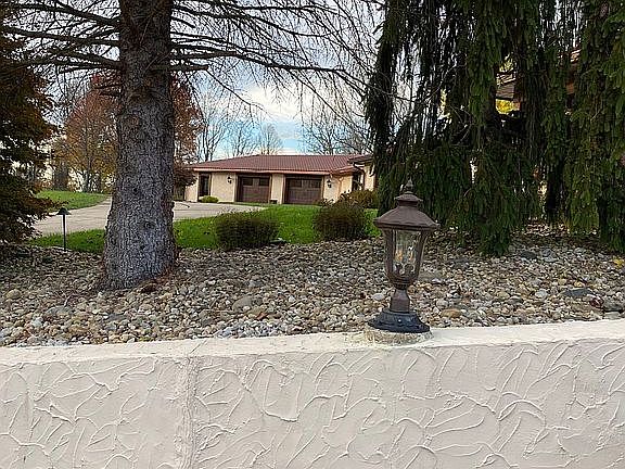 4th image of 141 Granada Dr