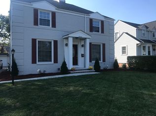 3544 Stoer Rd, Shaker Heights, OH 44122