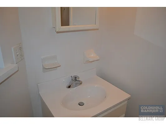 Rented by Aclawrence | media 35