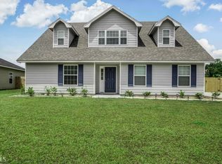 206 Victorias Cir, Saint Marys, GA 31558