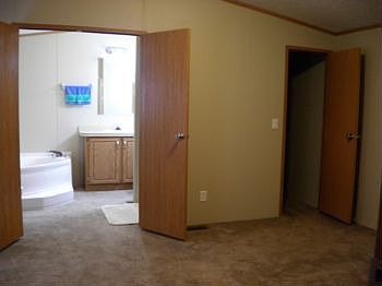 Master bedroom/bath