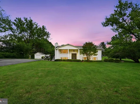7473 Kennedy Rd, Nokesville, VA 20181