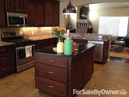 2nd image of 66 Arbor Cir