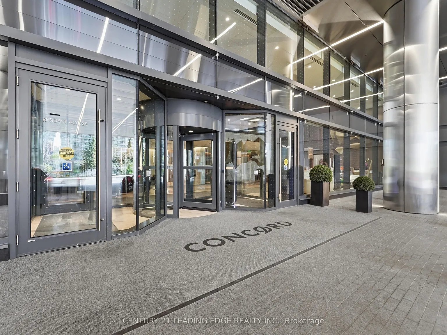 Canada House — Photo 2