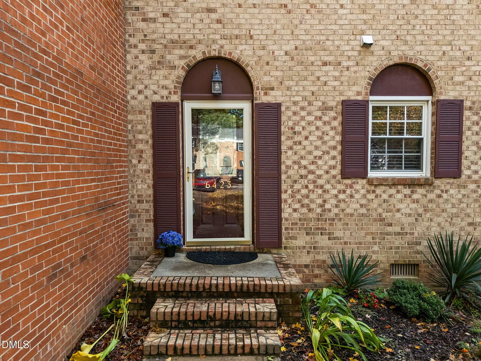 3 bed, 3.0 bath, $2,175 — Photo 3