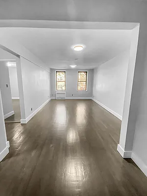 Rented by Swythe, Inc. | media 12