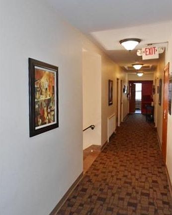5th image of 6414 Hampton Ave Ste 10