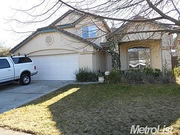 1st image of 221 Eastbrook Cir