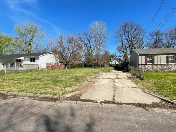 1711 W Webster Street, Springfield, MO 65802