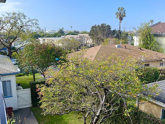 4th image of 1849 11th St #4