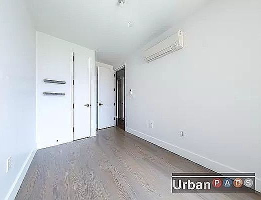 5th image of 254 E 28th St #3B