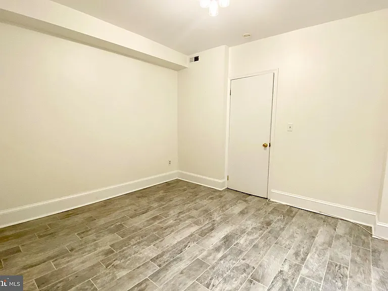 1225 O St NW — Photo 14
