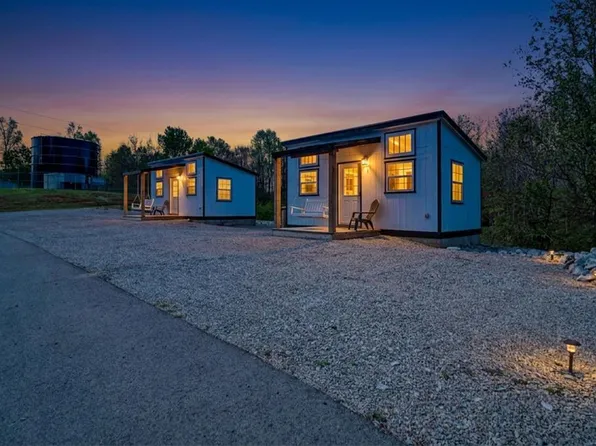 5086 Eagles Cove Rd, Byrdstown, TN 38549