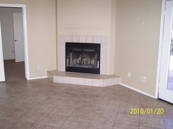 3rd image of 7811 N 175th Ave