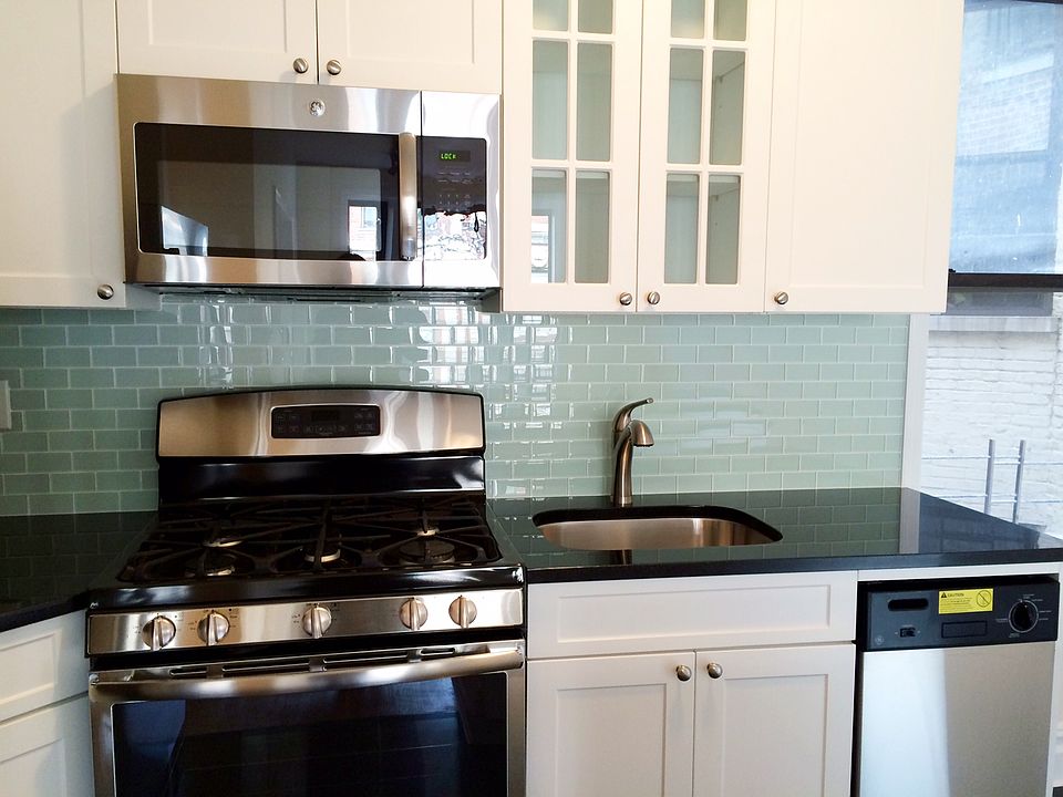 1st image of 204 W 108th St APT 43