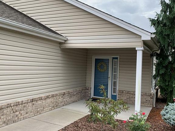 2nd image of 1619 White Pine Ln