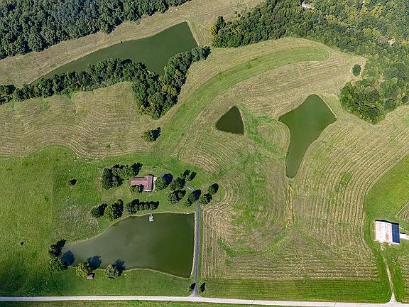3rd image of 6864 Palmer Rd