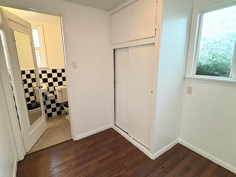 3764 Pacific Ave #B — Photo 12
