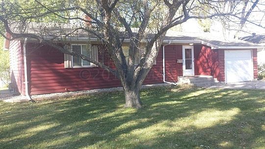 1st image of 508 2nd Ave E