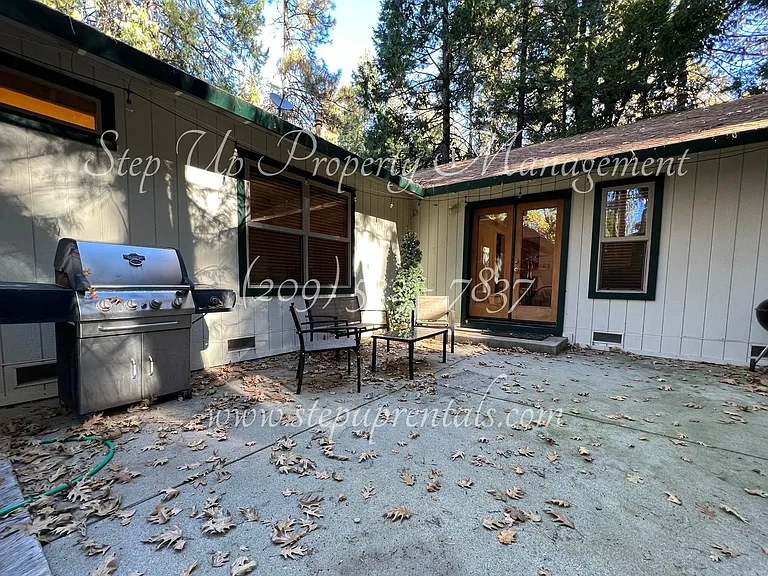 22519 Lina Ln — Photo 30