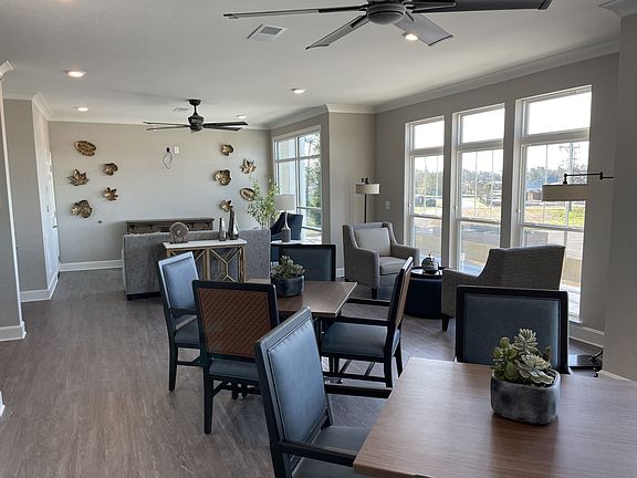 4th image of 154 Lance Ave #5354770