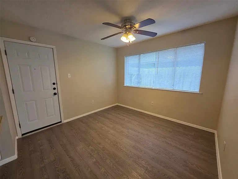 2777 Forest Point Dr — Photo 6