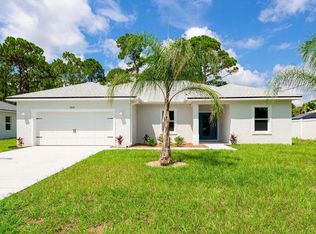 2526 Kumquat Dr, Edgewater, FL 32141