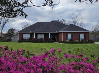 9850 Hall Rd, Grand Bay, AL 36541