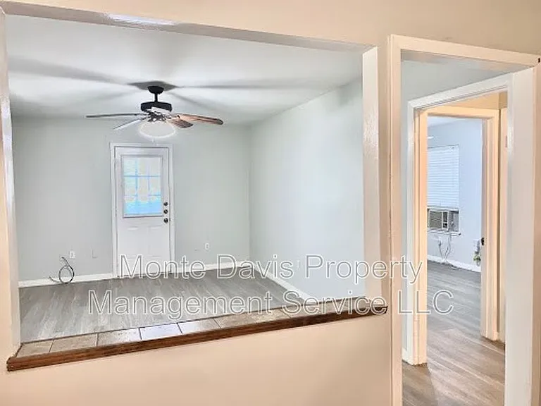4708 Red River St #A — Photo 4