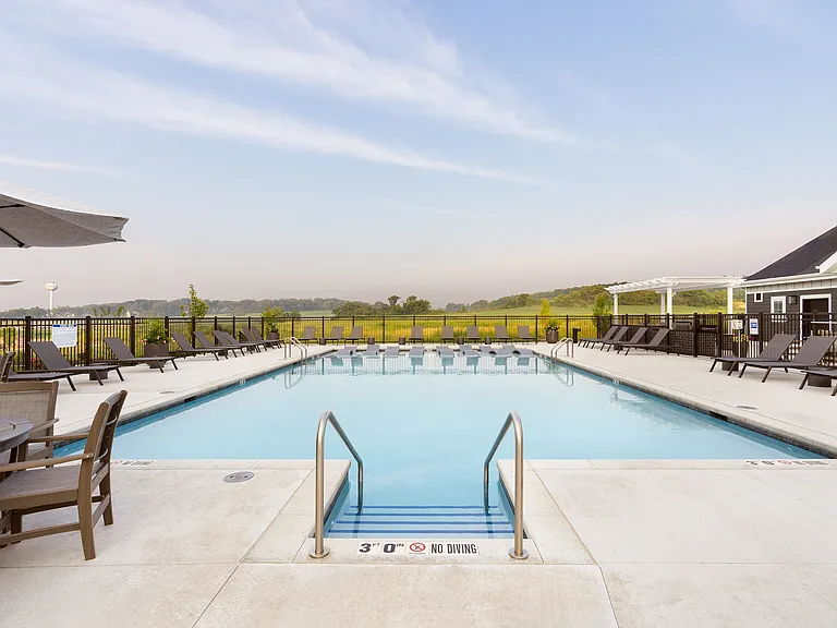 Apex at Verona Resort Style Pool