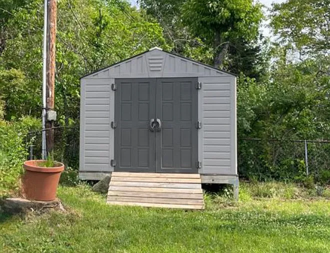 1341 Cloverdale Cir — Photo 35