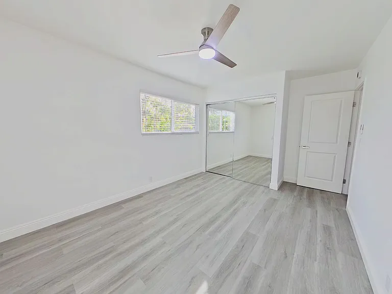 The Shade Tree Apartments — Photo 12