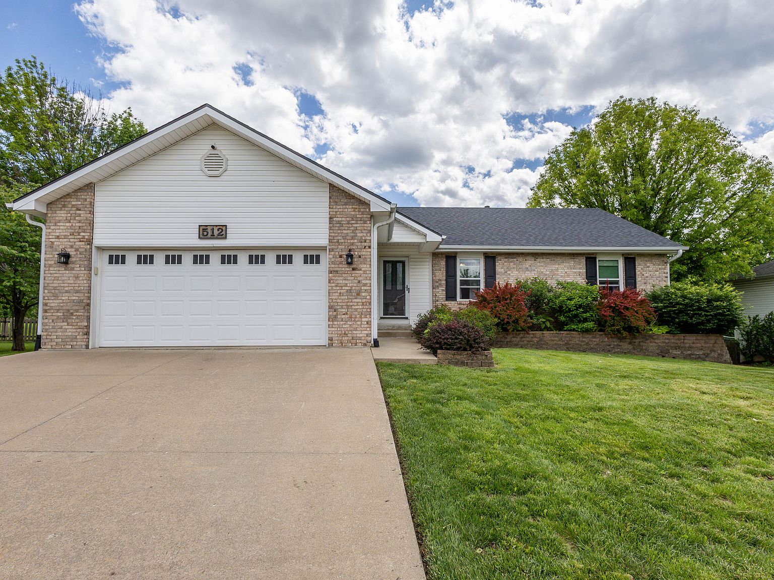 512 Amazon Dr, Columbia, MO 65202 | Zillow