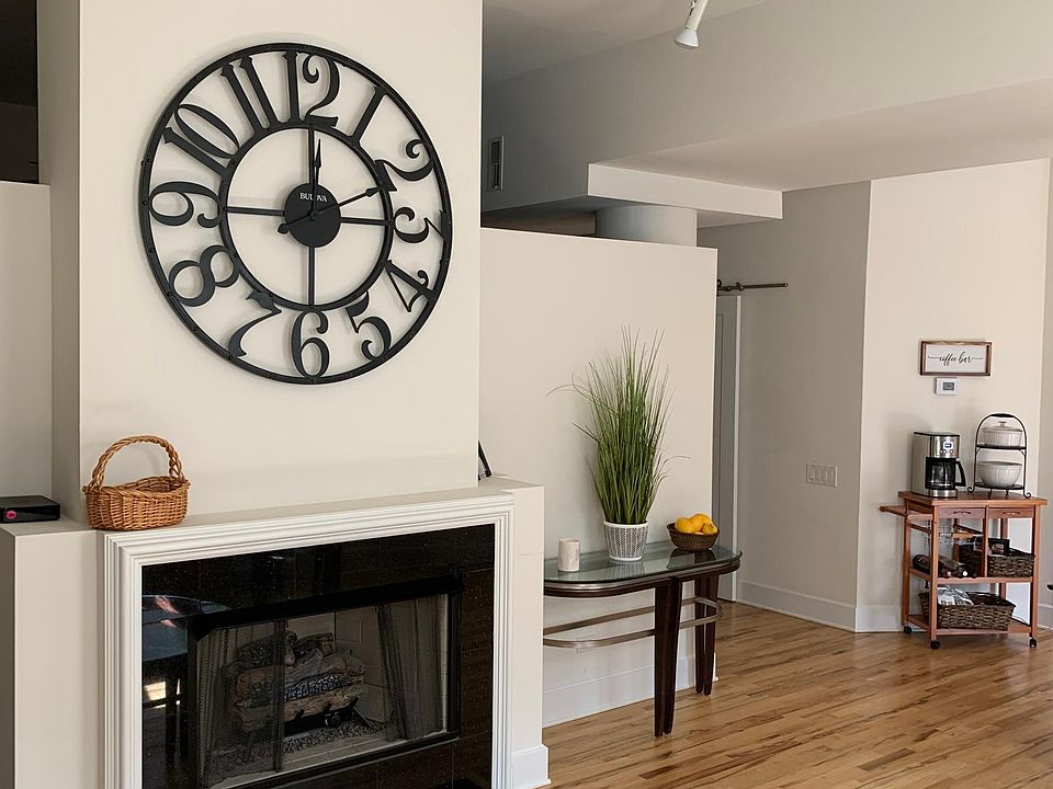1st image of 165 N Canal St APT 1326