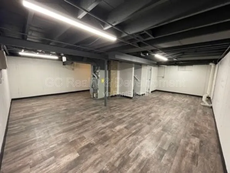 4315 Stanley Ave — Photo 15