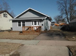 1006 S Duff St, Mitchell, SD 57301