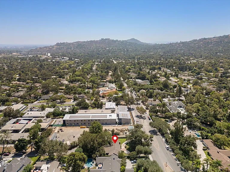 5040 Gould Ave — Photo 41