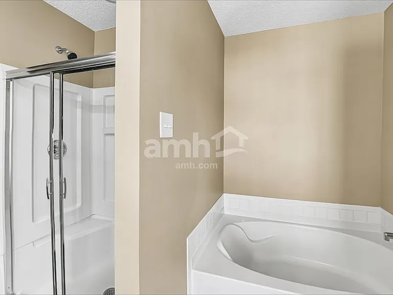 10442 Juniper Breeze Dr — Photo 13
